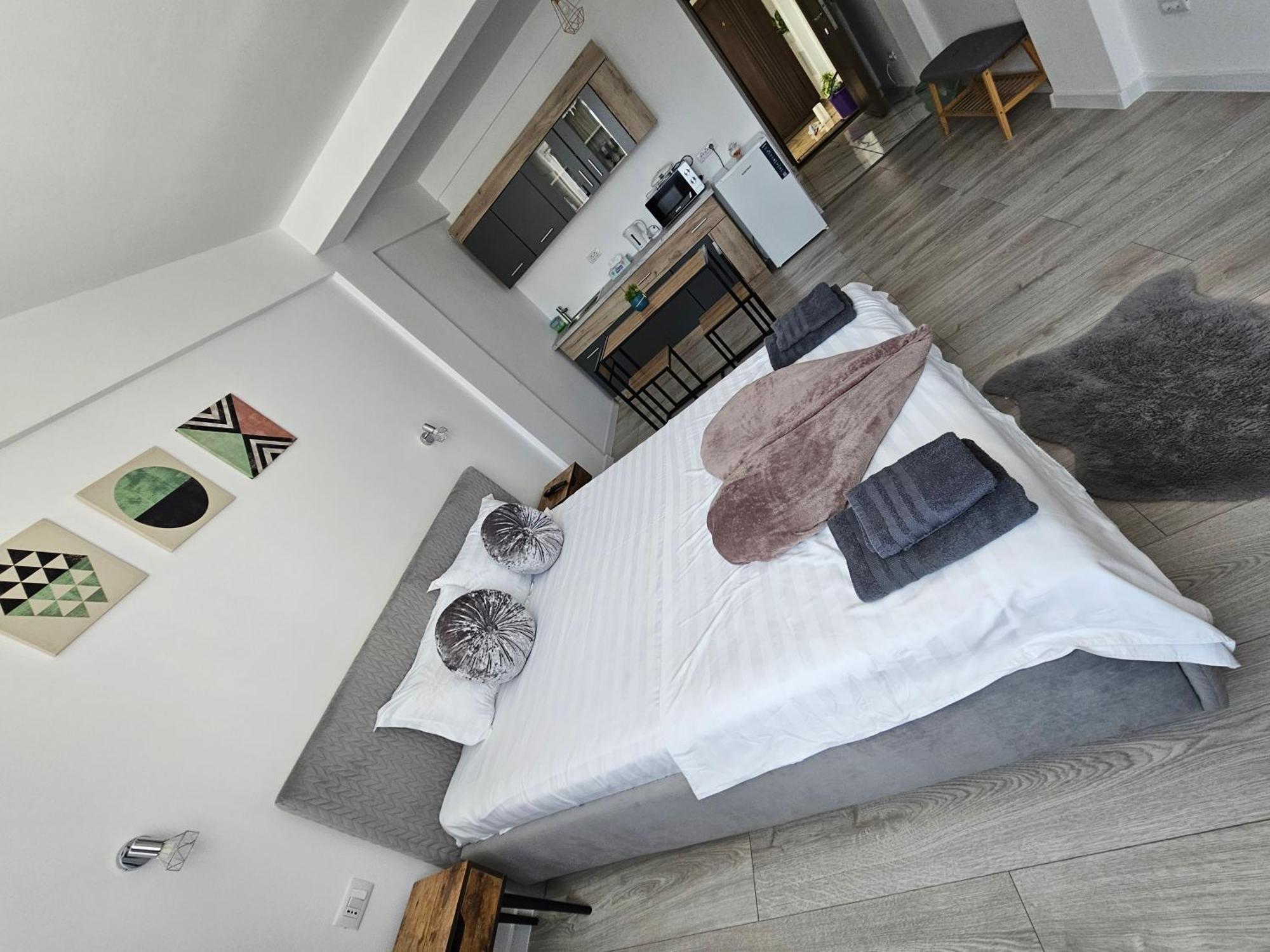 Didi Apartament Κραϊόβα Εξωτερικό φωτογραφία